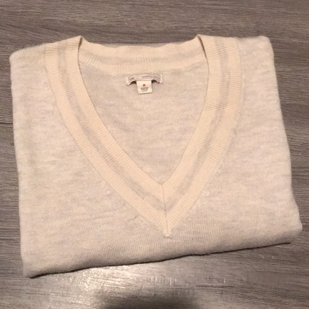 Gap Designer V Neck Sweater